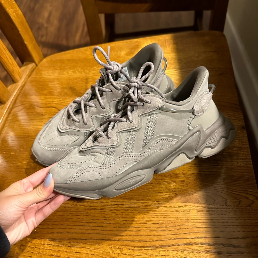 Women’s Adidas Ozweego Sneakers